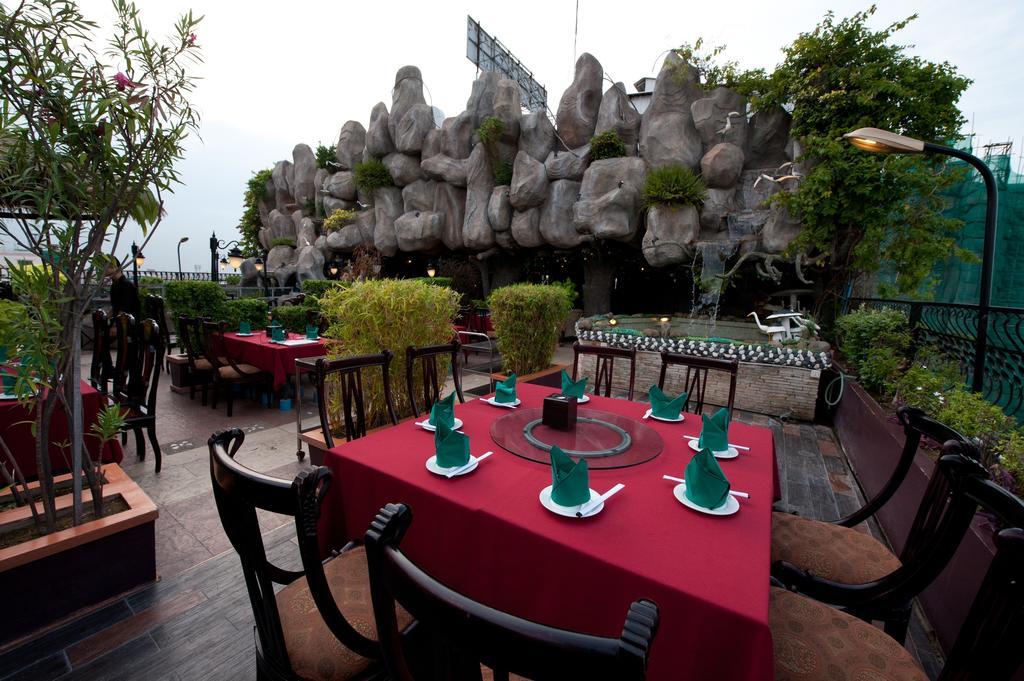 Hotel Luxury World Phnom Penh Zewnętrze zdjęcie