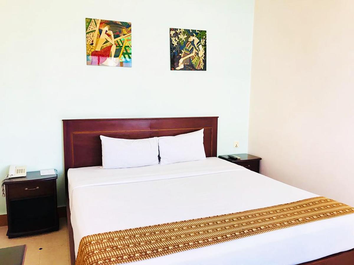 Hotel Luxury World Phnom Penh Zewnętrze zdjęcie