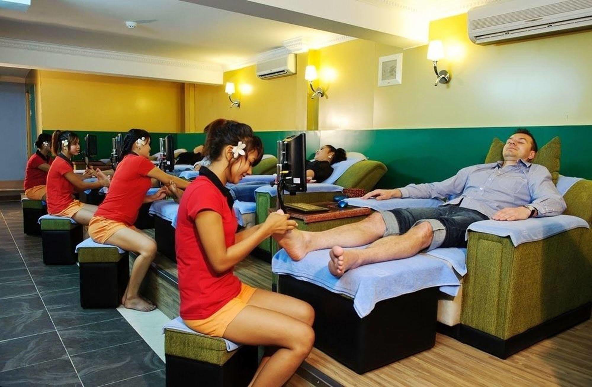 Hotel Luxury World Phnom Penh Zewnętrze zdjęcie